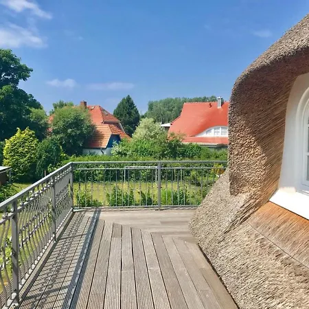 Holiday home Haus Gluecksanker